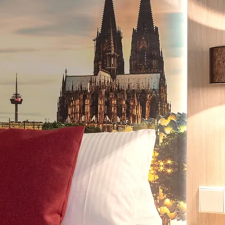Cityclass Caprice Am Dom - Superior Hotel Köln