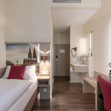 Cityclass Caprice Am Dom - Superior Hotel 3*