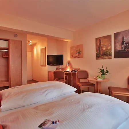 Cityclass Caprice Am Dom - Superior Hotel Köln