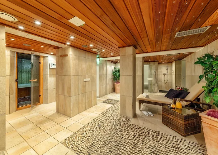 Cityclass Am Heumarkt Hotel 3*